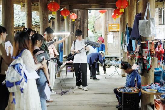 ag亚游